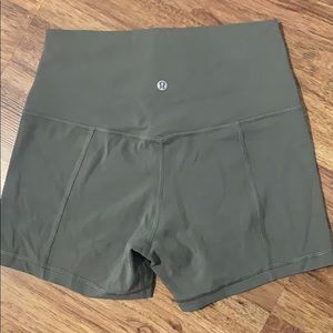 Lulu Lemon Align Shorts Size 8